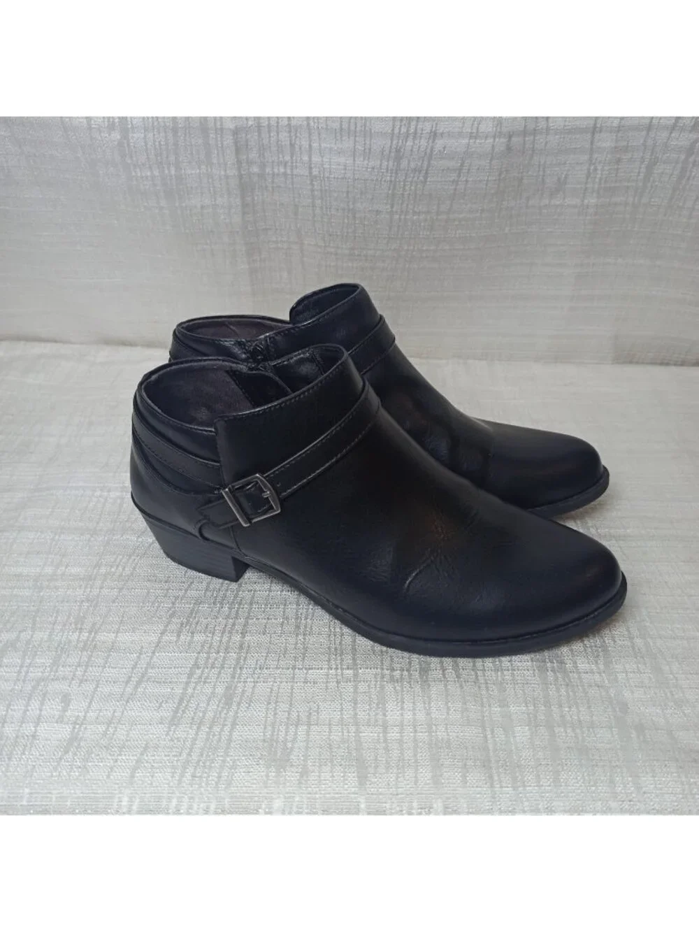 LIFESTRIDE Alexander Womens 9.5 M Black Faux Leather Ankle Boots Buckle Zipper